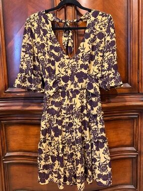 Storia Yellow and Purple Floral Tie-Back Tiered Mini Dress size large